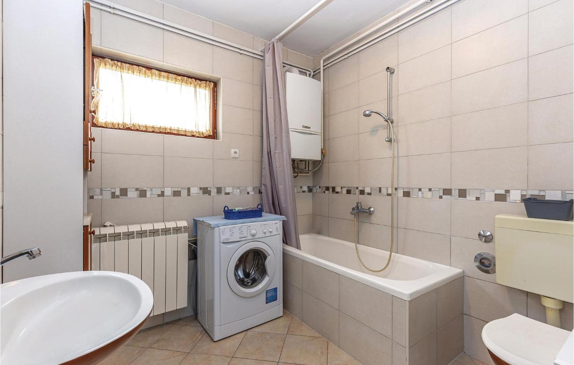 Amazing Apartment In Rijeka With Wifi Eksteriør bilde