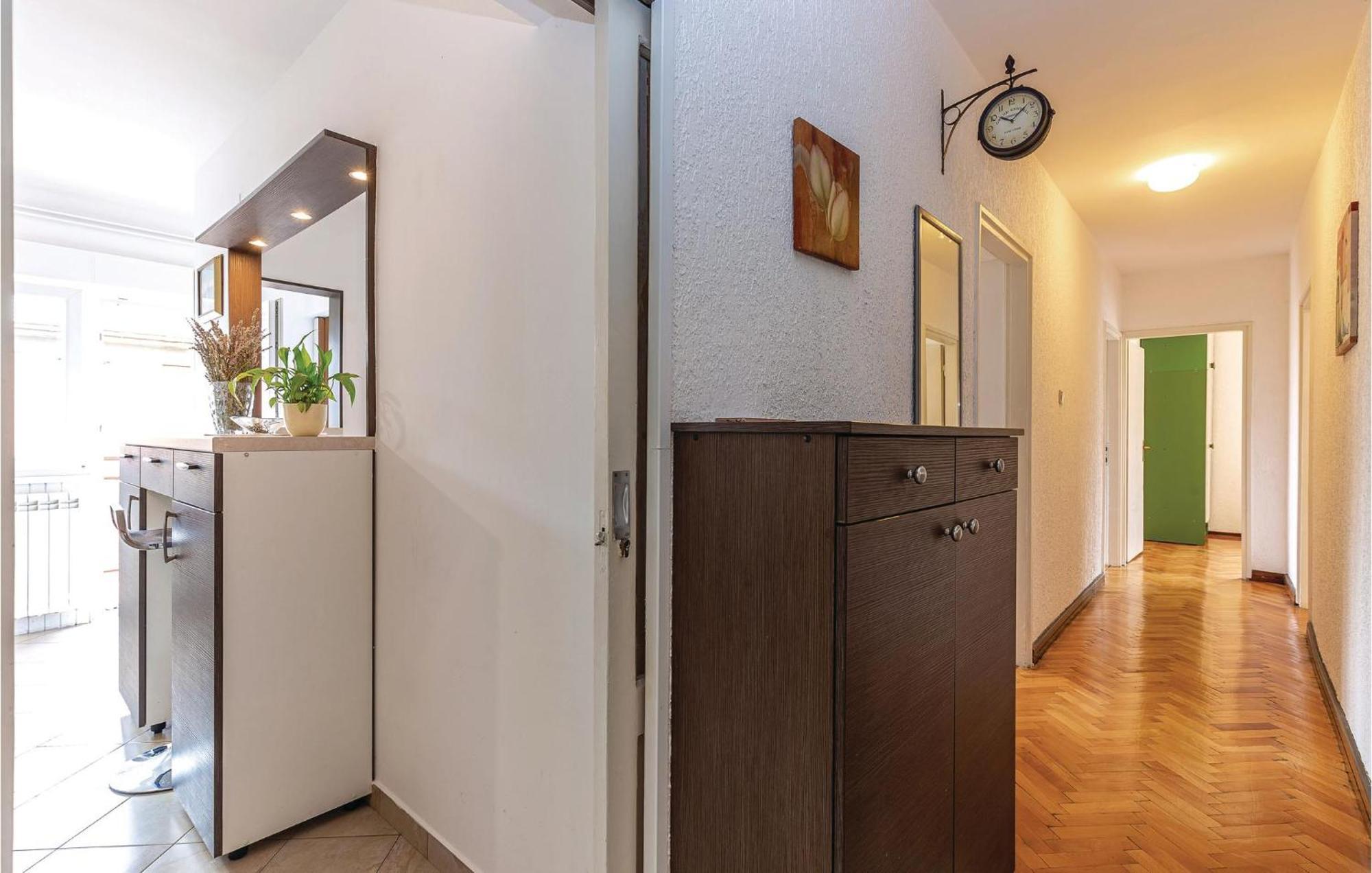 Amazing Apartment In Rijeka With Wifi Eksteriør bilde